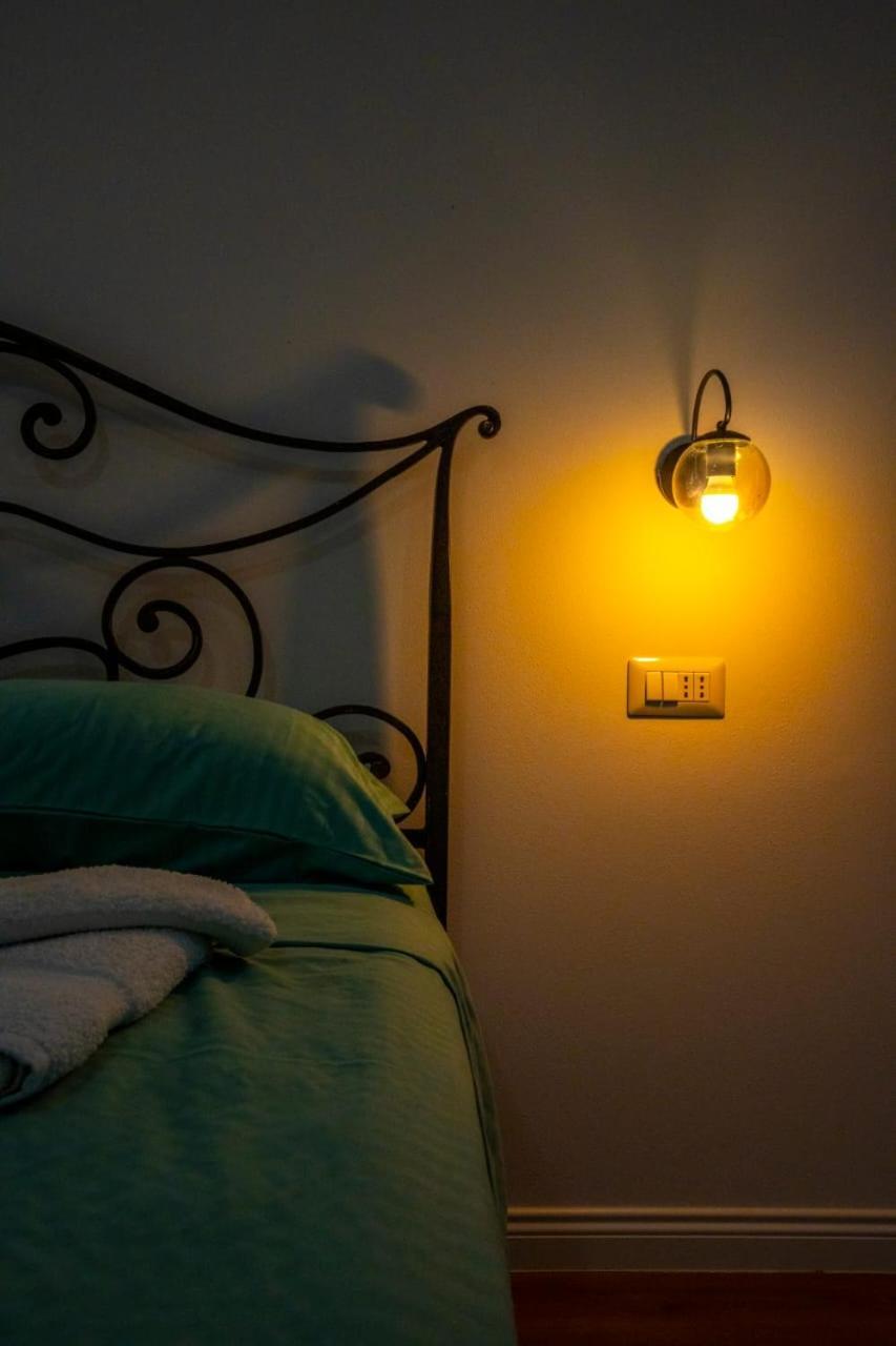 Veni I Gjyshit Hotell Nderlysaj
