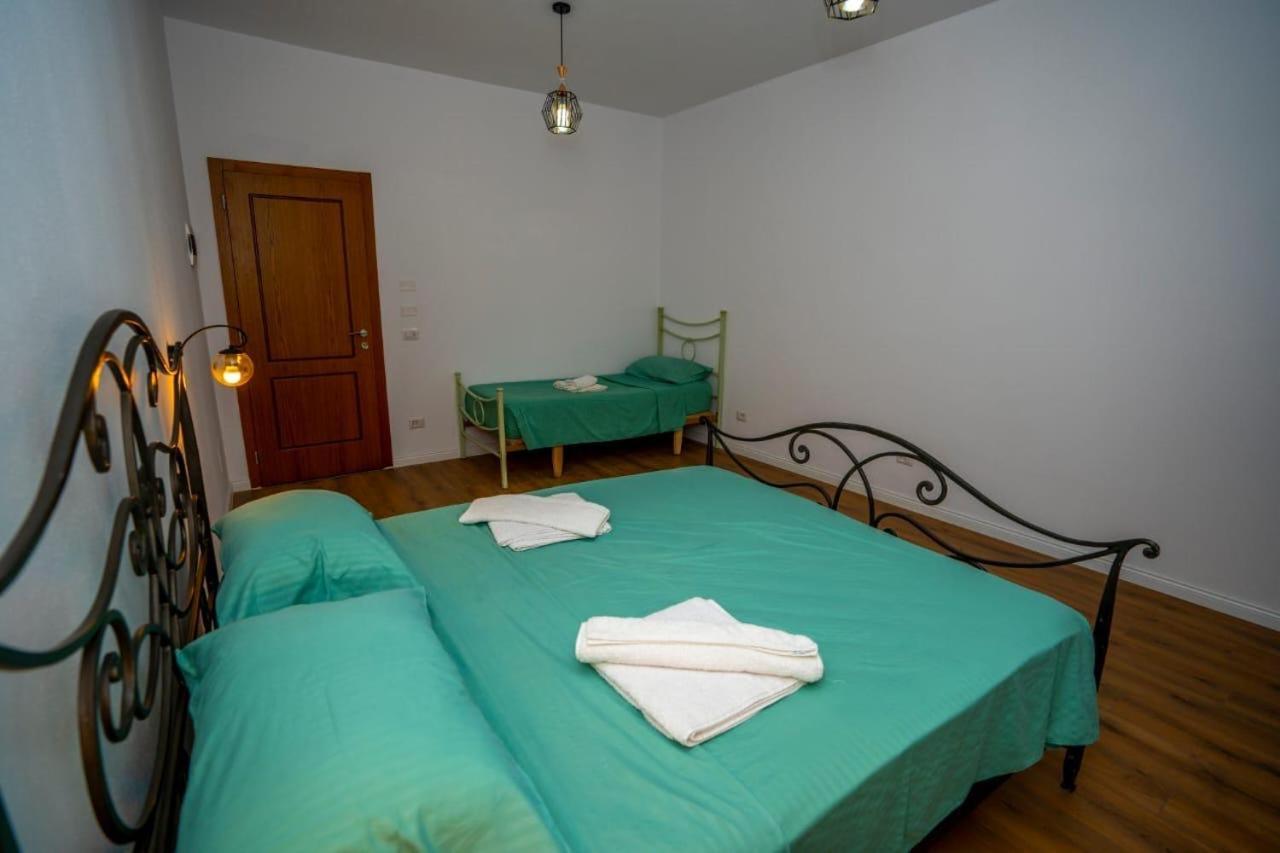 Veni I Gjyshit Hotel 4*