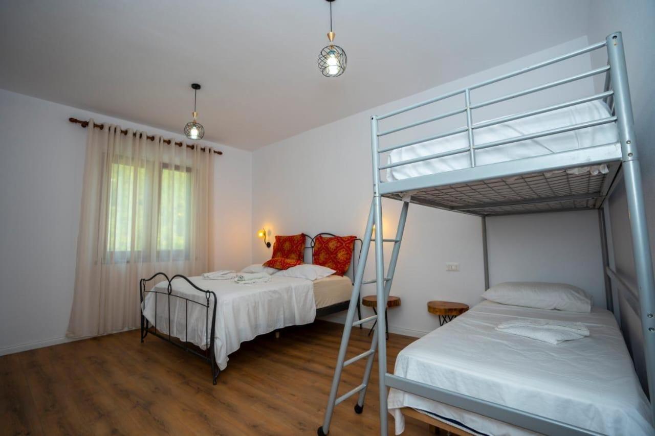 Hotel Veni I Gjyshit 4*