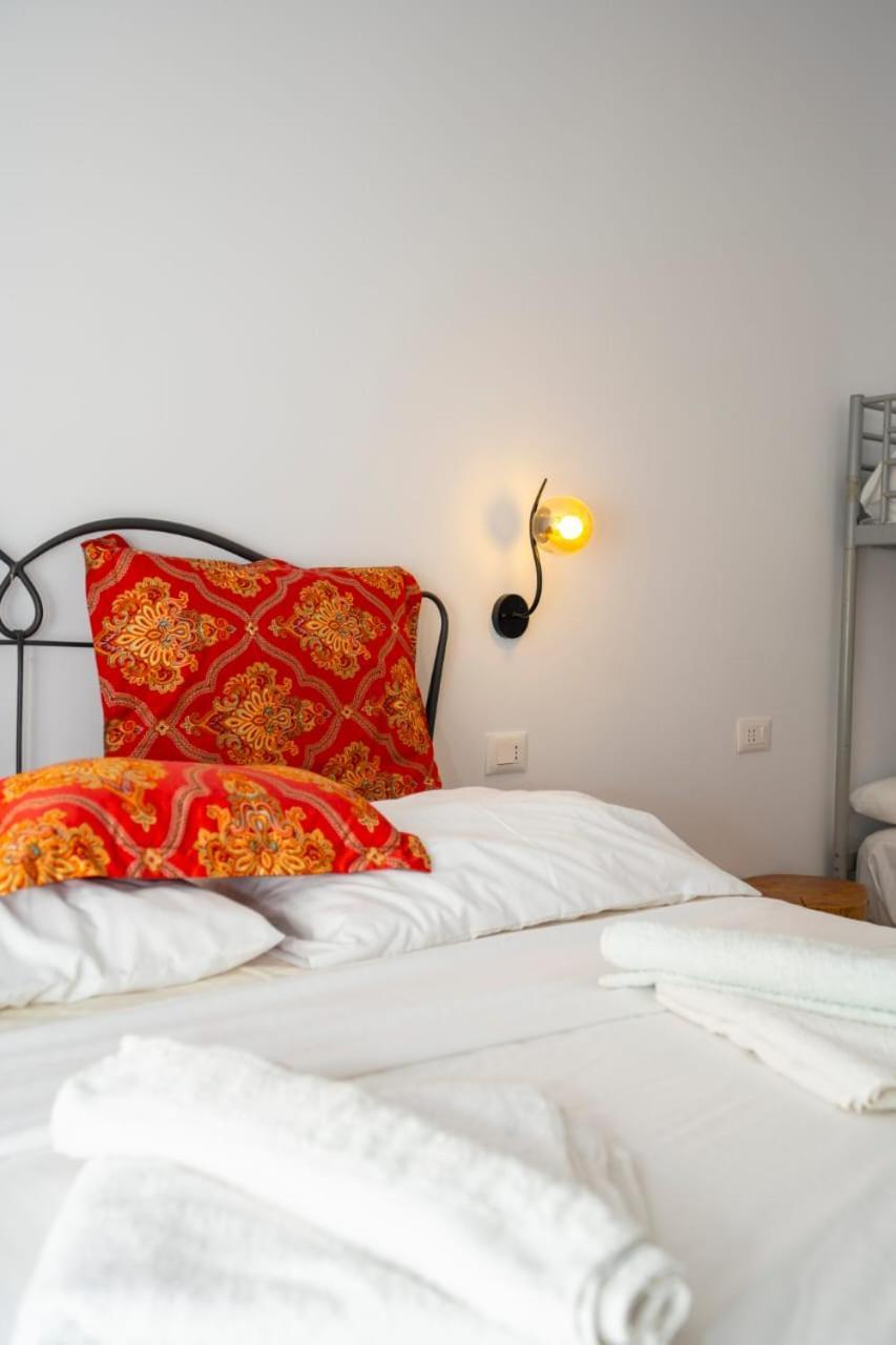 Veni I Gjyshit Hotel Nderlysaj