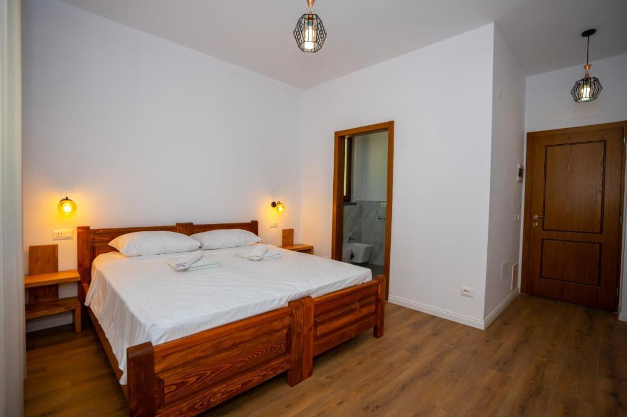 Hotel Veni I Gjyshit
