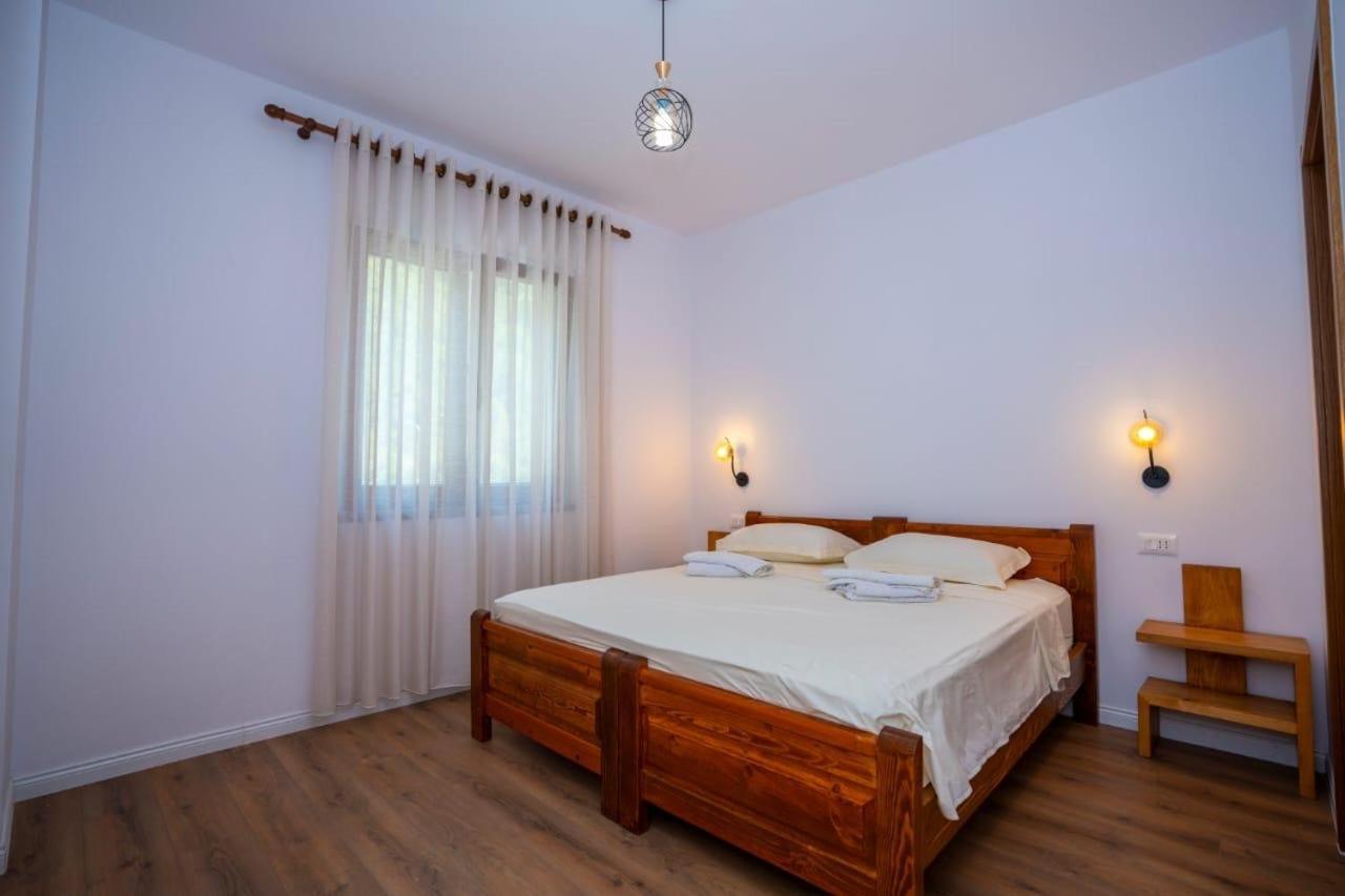 Hotel Veni I Gjyshit 4*
